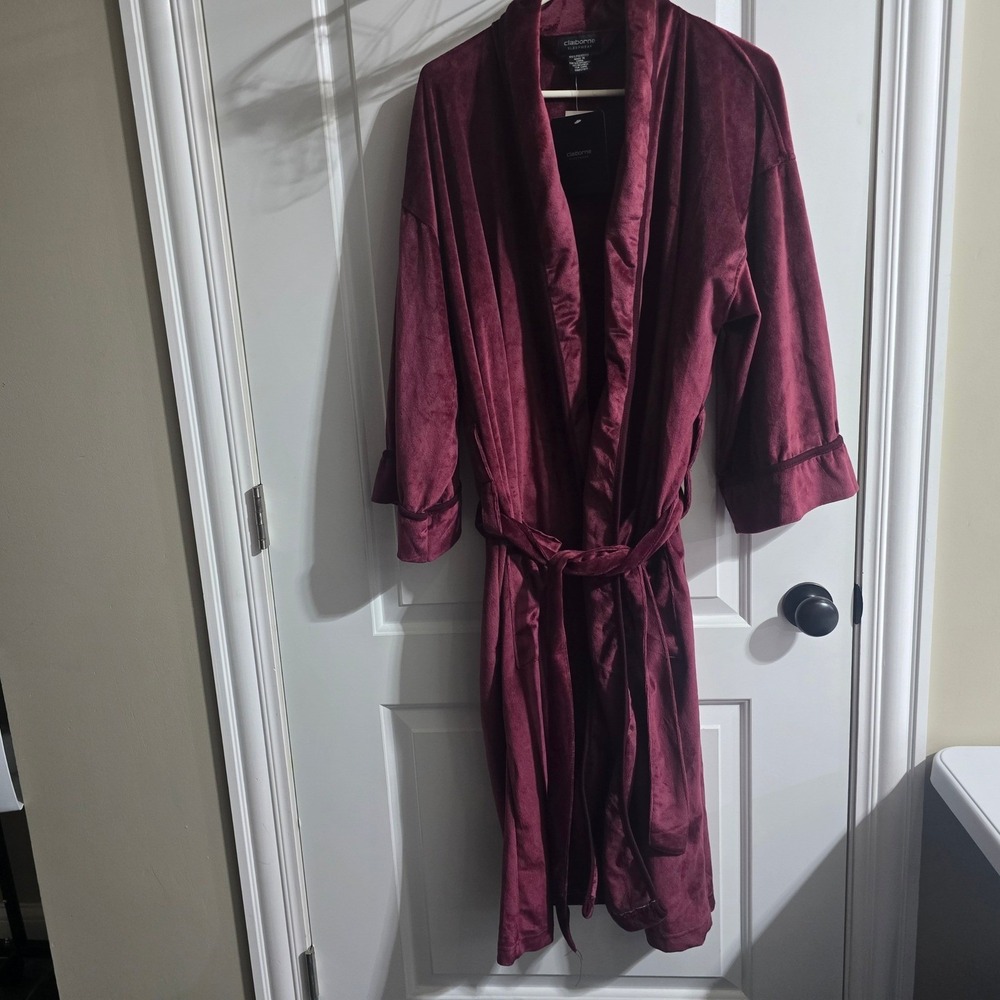 Claiborne Sleepwear Robe Mens OS Burgundy‎ Plush Velvet Shawl Collar Loungewear